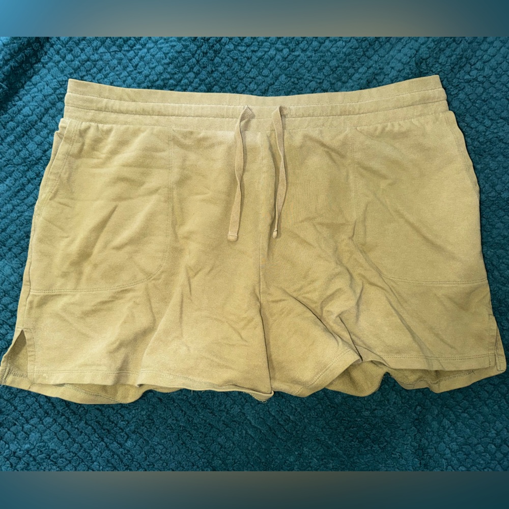 Ava & Viv Olive Green Shorts